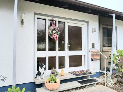 Hauseingang - Einfamilienhaus mit 180,00 m² in Gusenburg zum Kaufen