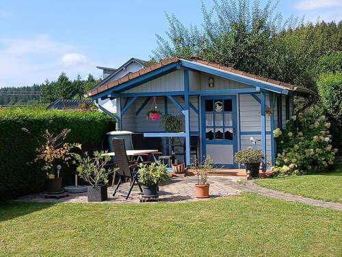 romantisches Gartenhaus - 