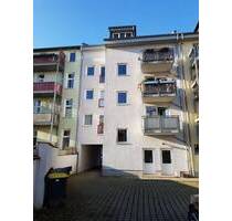 gepflegte 3-Zimmer Wohnung in der Rostocker KTV mit WB u. Balkon