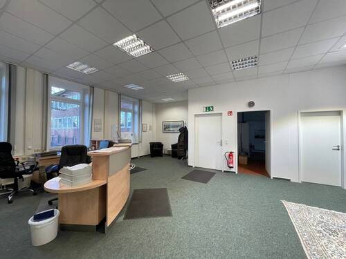 Empfang - Büro mit 142,00 m&sup2; in Hamburg / Harburg zur Miete