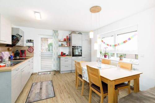 Esszimmer EG - 1 Zimmer Mehrfamilienhaus, Wohnhaus in Marktheidenfeld / Marienbrunn