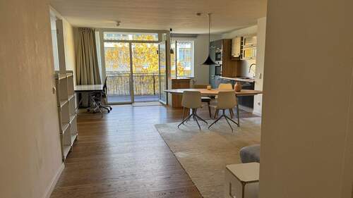Wohnzimmer - 2 Zimmer Etagenwohnung in Berlin