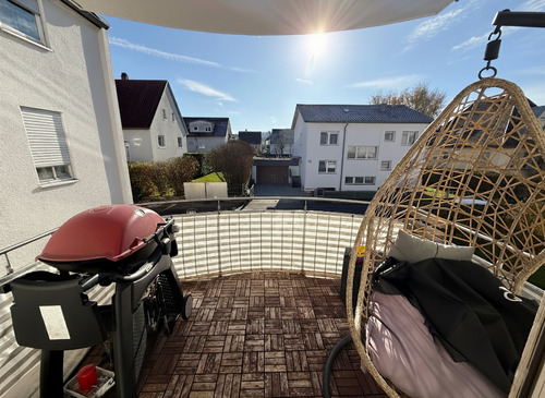 Balkon - Etagenwohnung mit 80,00 m² in Neuhausen auf den Fildern zur Miete