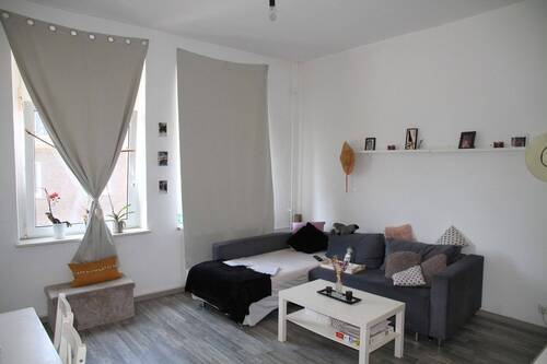 Wohnzimmer_Bild1.JPG - Mehrfamilienhaus, Wohnhaus zum Kaufen in Duisburg