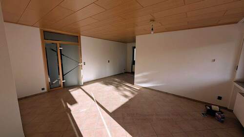 mit vielen Stellmöglichkeiten - 