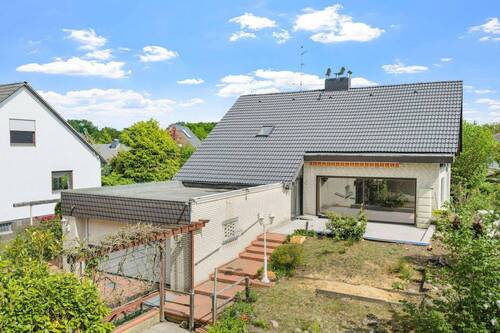 Bild 2 - 6 Zimmer Einfamilienhaus zum Kaufen in Wedemark