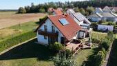 Titelbild - 6 Zimmer Einfamilienhaus zum Kaufen in Petersaurach
