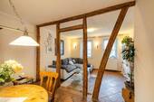 Blick zum Wohnen - Hier wohnt das Glück - Ihr modernisiertes Landhaus in Roßbach-Niederbuchenau!