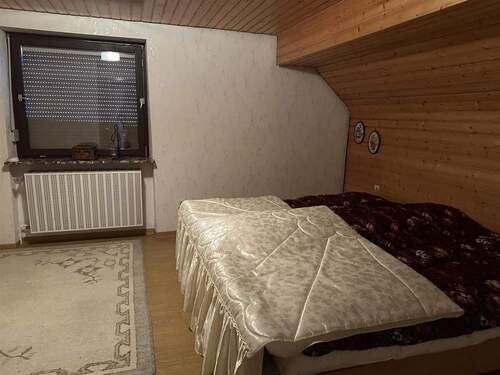 Schlafzimmer Dachgeschoss - 