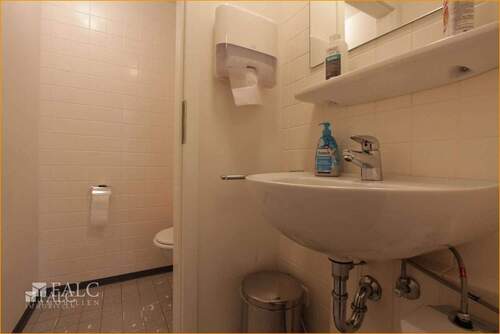 WC - Büro mit 102,00 m&sup2; in Aachen zur Miete