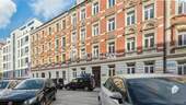 Außenansicht 3 - Gepflegte 2-Zimmer-Wohnung mit Balkon am Karl-Heine-Kanal in saniertem Denkmalhaus