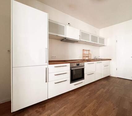 Einbauküche - 3 Zimmer Etagenwohnung in Berlin