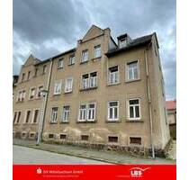 Sanierungsbedürftiges Mehrfamilienhaus - Burgstädt