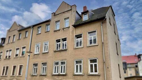 Straßenansicht - 1 Zimmer Mehrfamilienhaus, Wohnhaus zum Kaufen in Burgstädt