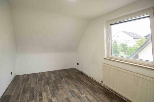 Schlafzimmer 1. OG - 