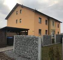 3- Zimmer EG-Wohnung (Nr. 2) großem Gartenanteil Terrasse und neuer Küche mit (Glasfaseranschluß FTTH) - Laberweinting