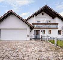 AIGNER - Raumwunder in Gerolsbach - Großzügiger Garten mit traumhaftem Weitblick!