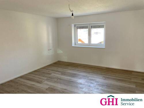 Schlafzimmer - Etagenwohnung mit 84,30 m² in Emmingen-Liptingen zum Kaufen