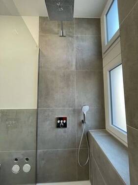 Große Dusche - 