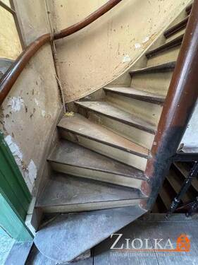 Blick auf die Treppe zum Dachgeschoss - 