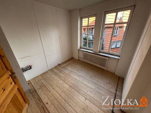 Blick in den hinteren Raum im 1. OG - 