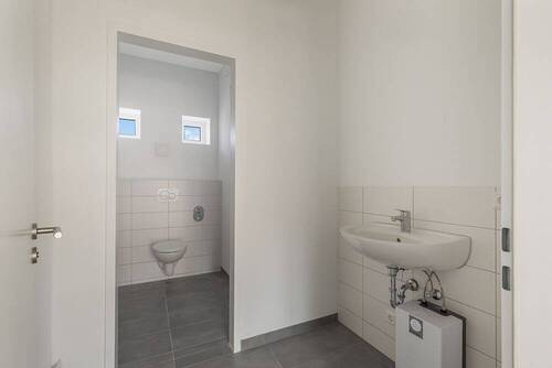 Bsp. moderne Sanitäranlagen - 