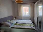 Schlafzimmer EG - 