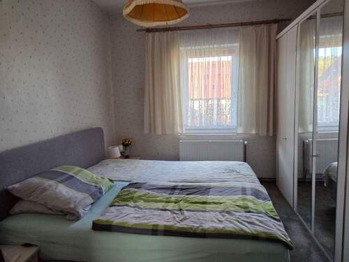 Schlafzimmer EG - 