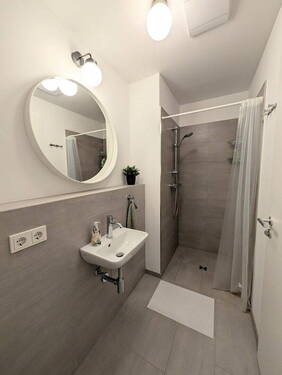 Duschbad - 