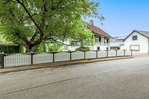 Strassenansicht - Einfamilienhaus mit 155,00 m² in Windhagen zum Kaufen
