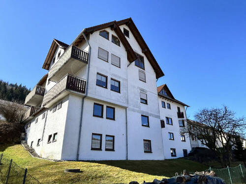 Hausansicht 3 - 3 Zimmer Etagenwohnung in Albstadt