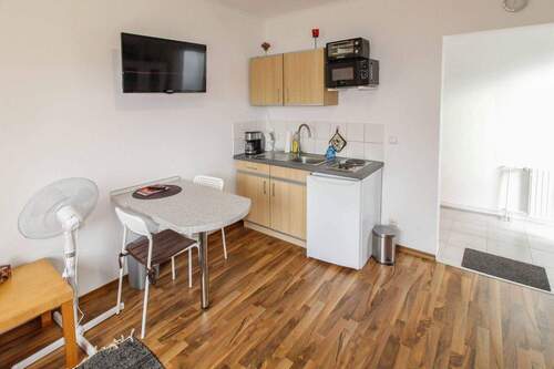 Mini-Apartment mit Pantry-Küche - 