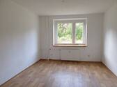 Zimmer 2 - 