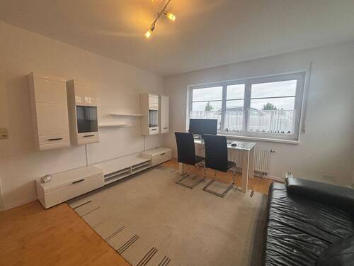 Wohnzimmer - Möblierte 2-Zimmerwohnung für Wochenendheimpendler auf dem Sulgen