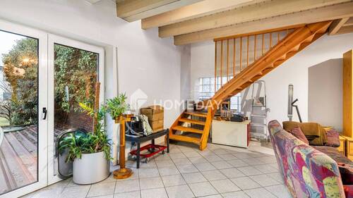 1. OG Wohnzimmer 1 2 - 