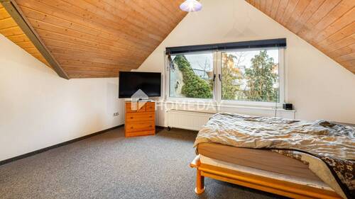 DG Schlafzimmer 1 - 