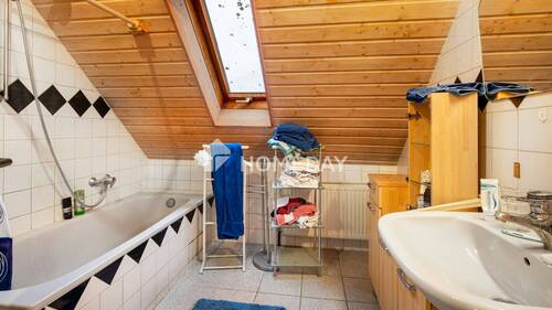 DG Badezimmer 1 - 