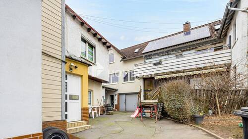 Außenansicht 3 - 1 Zimmer Mehrfamilienhaus, Wohnhaus in Lahnau
