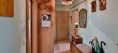 Flur Blick zum Eingang - 