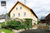 Bild 2 - 9 Zimmer Einfamilienhaus zum Kaufen in Mainleus