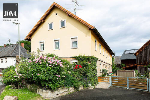 Bild 2 - 9 Zimmer Einfamilienhaus zum Kaufen in Mainleus