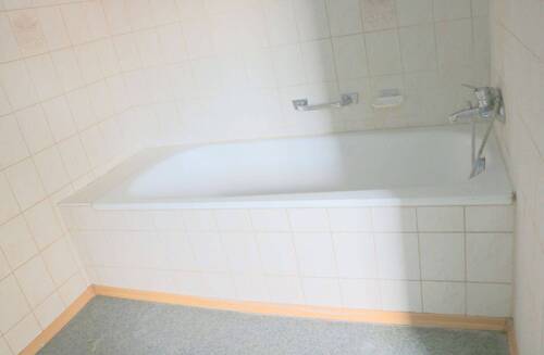Badewanne - Etagenwohnung mit 58,00 m² in Offingen zum Kaufen