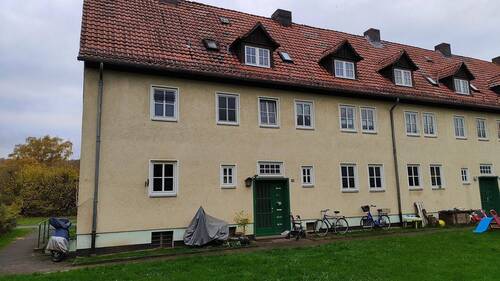 Haus - 1 Zimmer Mehrfamilienhaus, Wohnhaus zum Kaufen in Wanfried