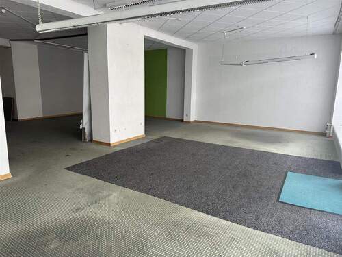 Verkaufsraum EG - Gewerbeobjekt (Büro, Produktion, Verkauf) in Baumholder zum Kaufen