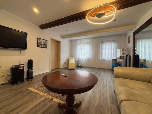 Bild 3 - 9 Zimmer Mehrfamilienhaus, Wohnhaus in Zörbig