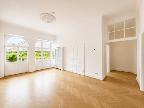 Wohnen - 4 Zimmer Etagenwohnung zur Miete in Baden-Baden
