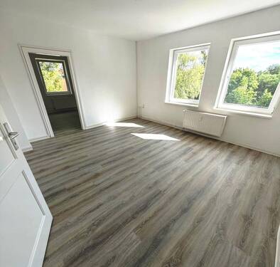 Bild 1 - Jetzt mieten - weniger zahlen! Charmante 3-Raum-Wohnung in Fürstenwalde Süd!
