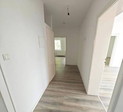Flur - Etagenwohnung mit 68,70 m² in Fürstenwalde zur Miete