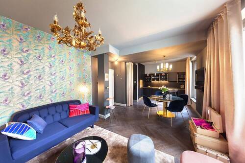 Weitere Ansicht Offener Wohnbereich mit Küchenzeile - 