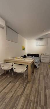 Bild 1 - Kellerabteil mit Komfort - Küche & Dusche inklusive